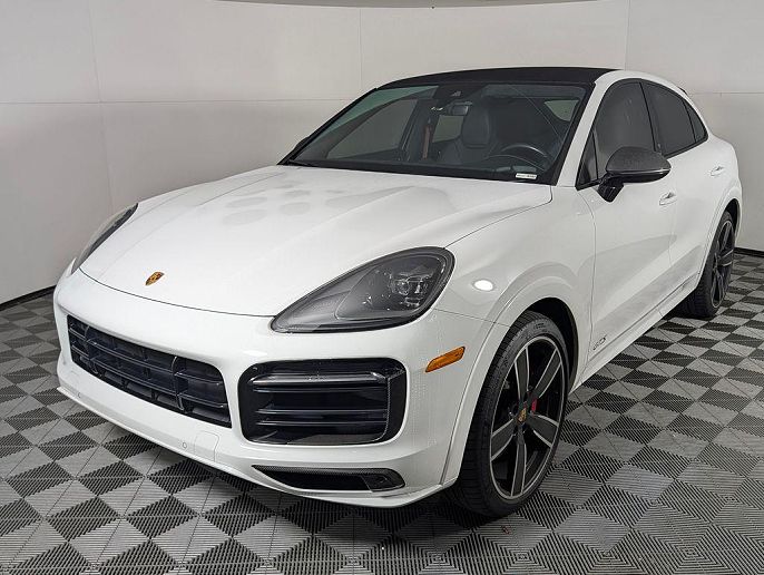 2023 Porsche Cayenne
