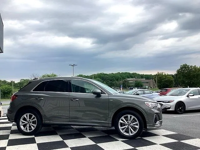 2023 Audi Q3
