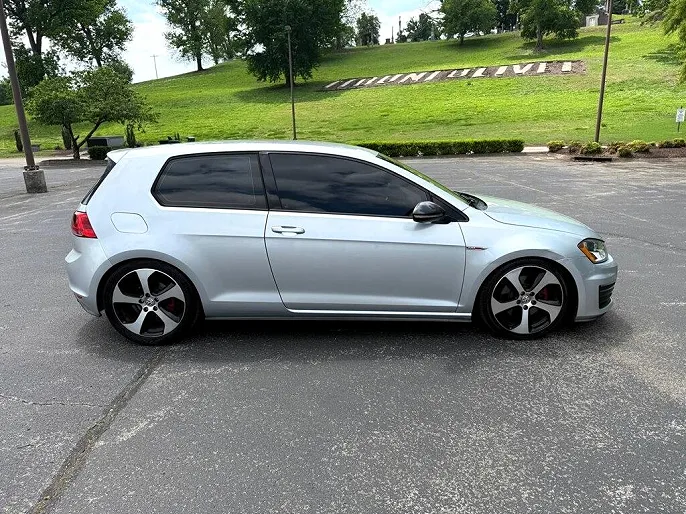 2016 Volkswagen Golf