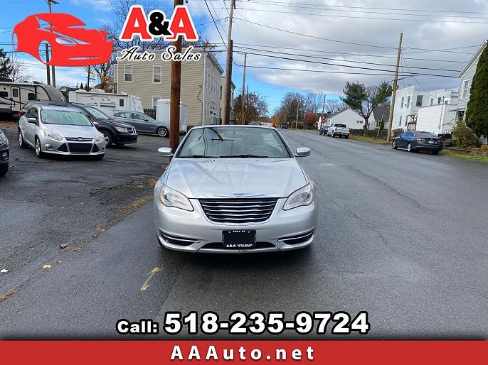 2011 Chrysler 200