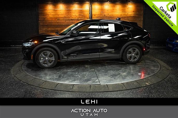 2022 Ford Mustang Mach-E