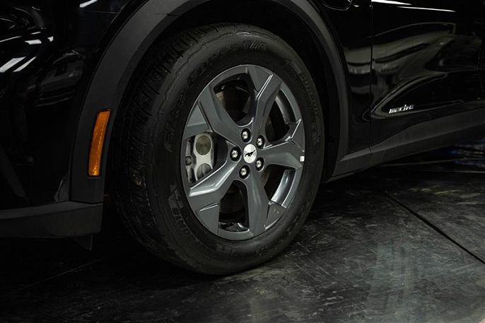2022 Ford Mustang Mach-E