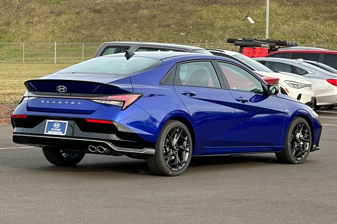 2025 Hyundai Elantra