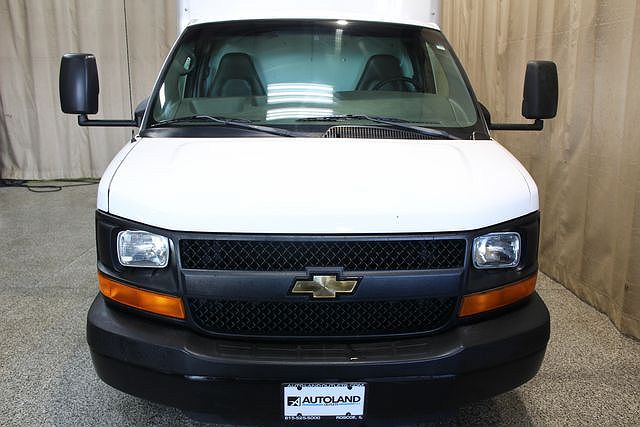 2007 Chevrolet Express 3500 image 11
