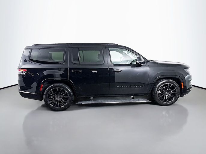 2024 Jeep Grand Wagoneer