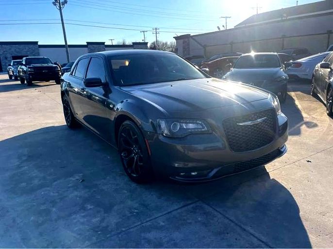 2020 Chrysler 300