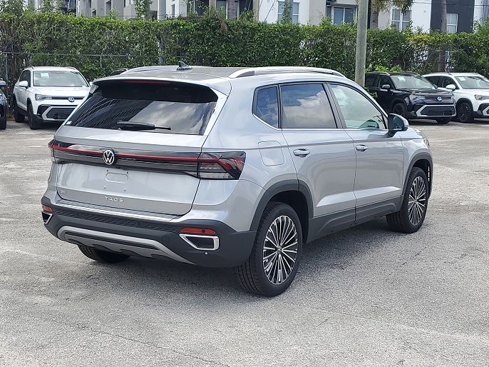 2025 Volkswagen Taos