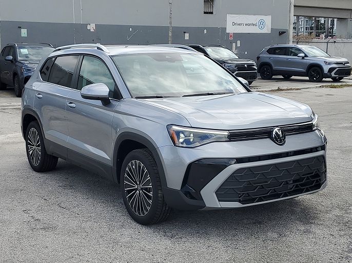 2025 Volkswagen Taos