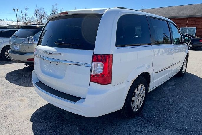 2014 Chrysler Town & Country