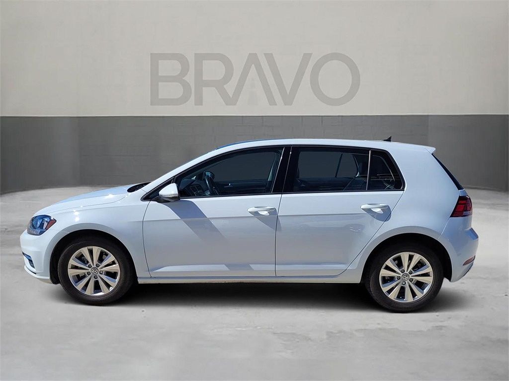 2021 Volkswagen Golf null image 1