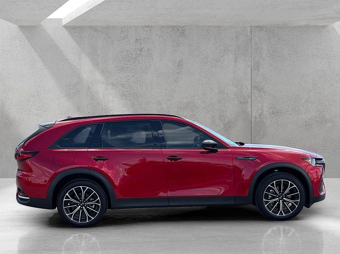 2025 Mazda CX-70