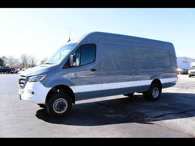 2025 Mercedes-Benz Sprinter