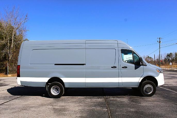 2025 Mercedes-Benz Sprinter