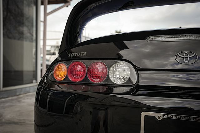 1995 Toyota Supra Turbo image 8