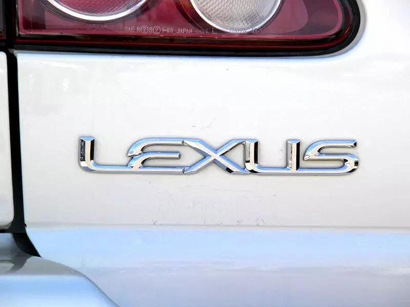 2000 Lexus RX 300 image 15