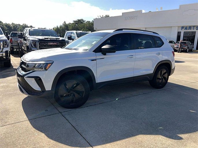 2024 Volkswagen Taos