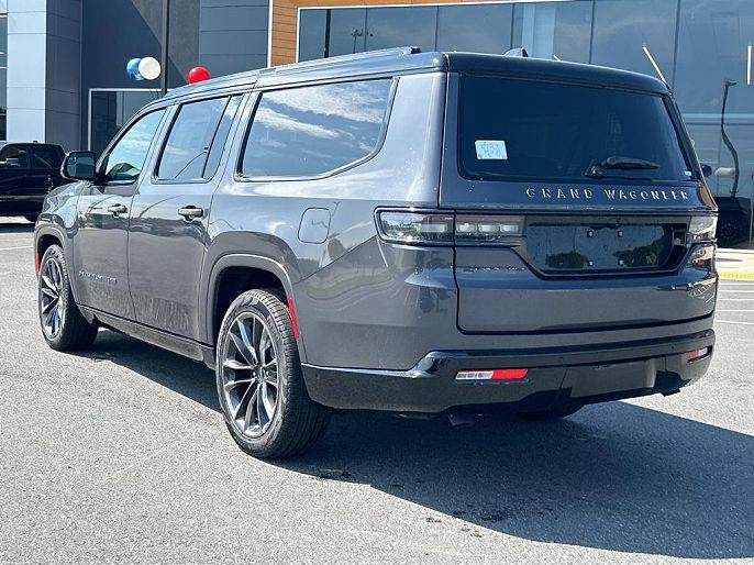 2024 Jeep Grand Wagoneer