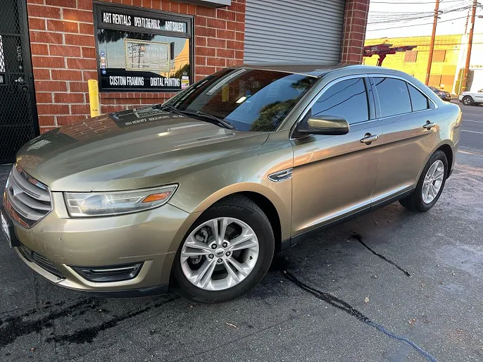 2013 Ford Taurus