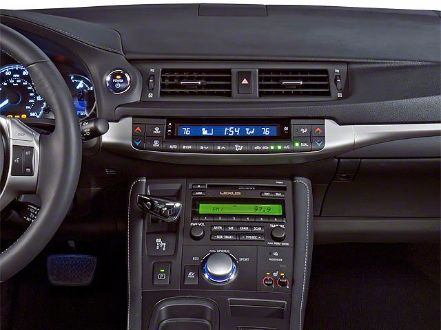 2012 Lexus CT 200h image 19