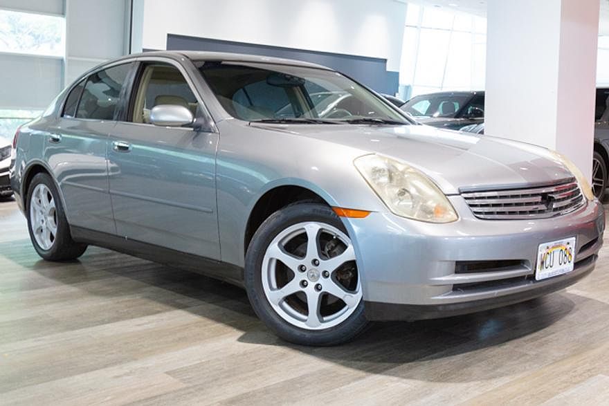 2004 Infiniti G35 Base image 0