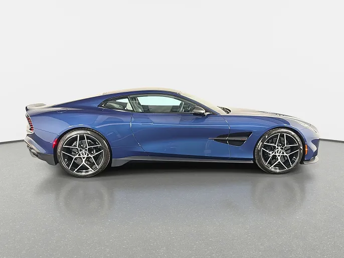 2025 Aston Martin Vanquish