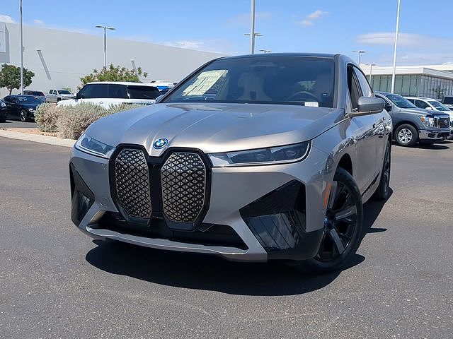 2025 BMW iX
