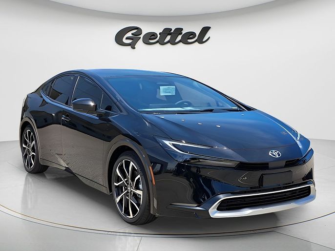 2025 Toyota Prius Plug-in