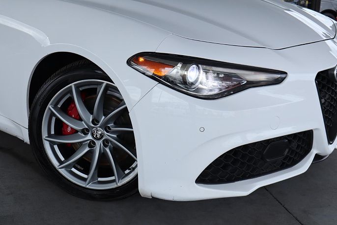 2022 Alfa Romeo Giulia