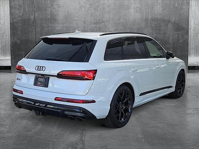2025 Audi SQ7