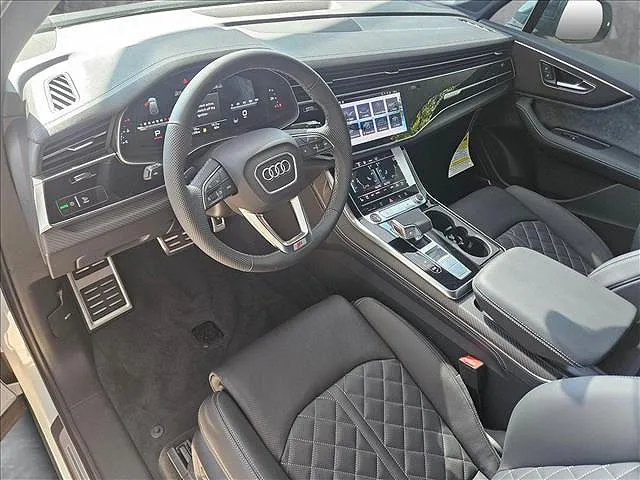 2025 Audi SQ7