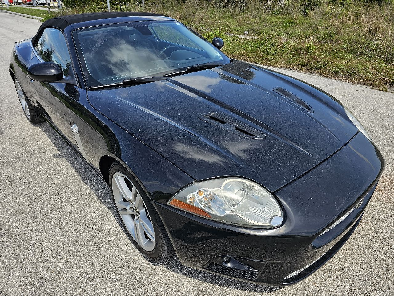 2007 Jaguar XK XKR image 21