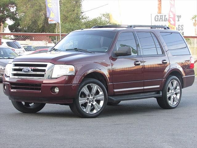 2011 Ford Expedition XLT image 0