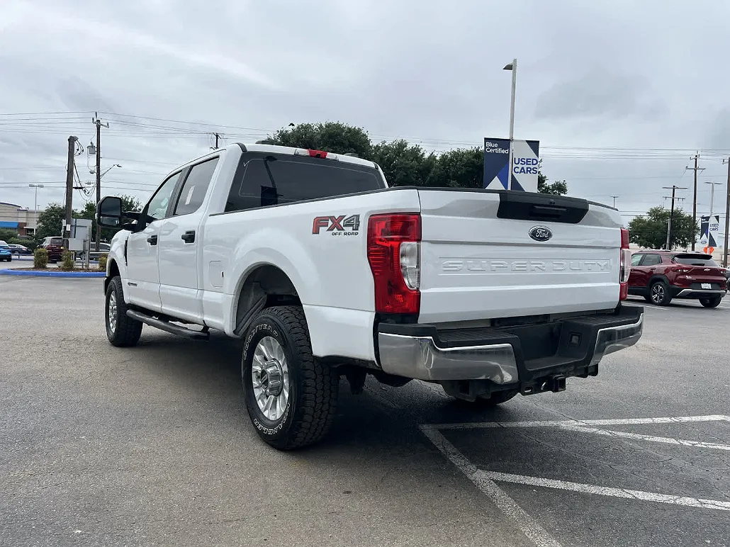 2022 Ford F-250 XL image 1