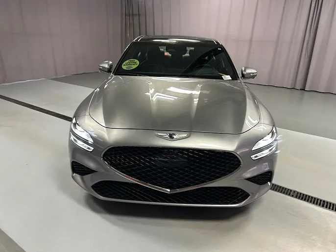 2022 Genesis G70