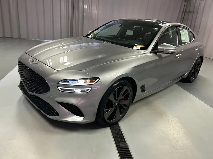 2022 Genesis G70