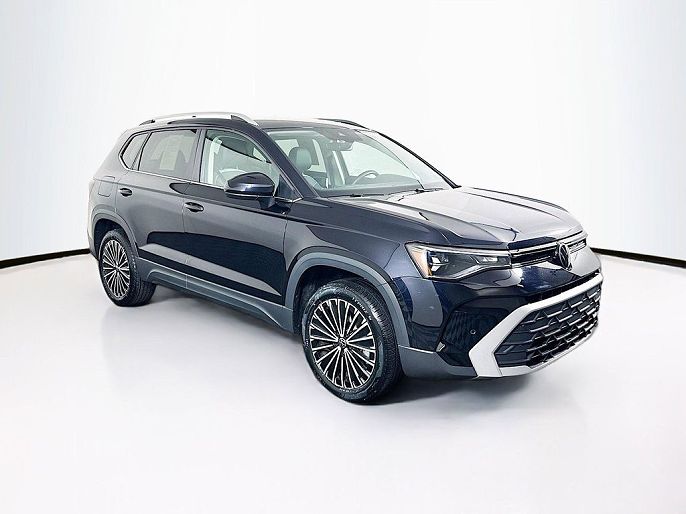 2025 Volkswagen Taos