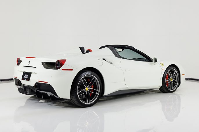 2017 Ferrari 488
