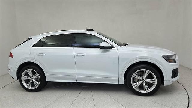 2023 Audi Q8 Premium image 0