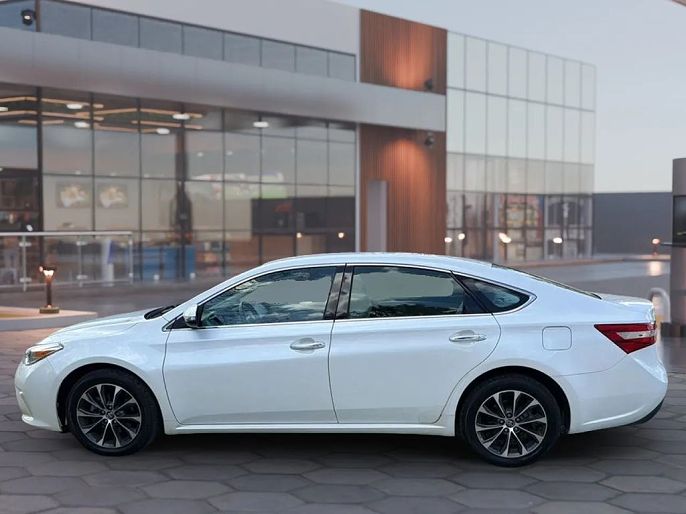 2017 Toyota Avalon