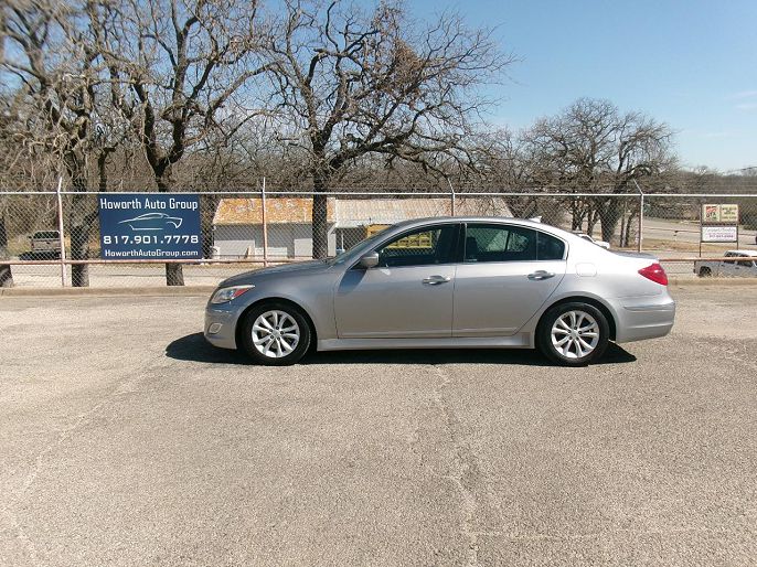 2013 Hyundai Genesis