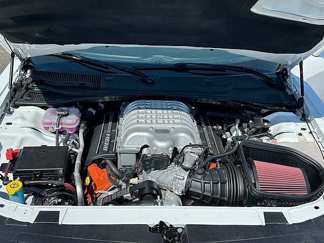 2022 Dodge Challenger SRT Hellcat image 3