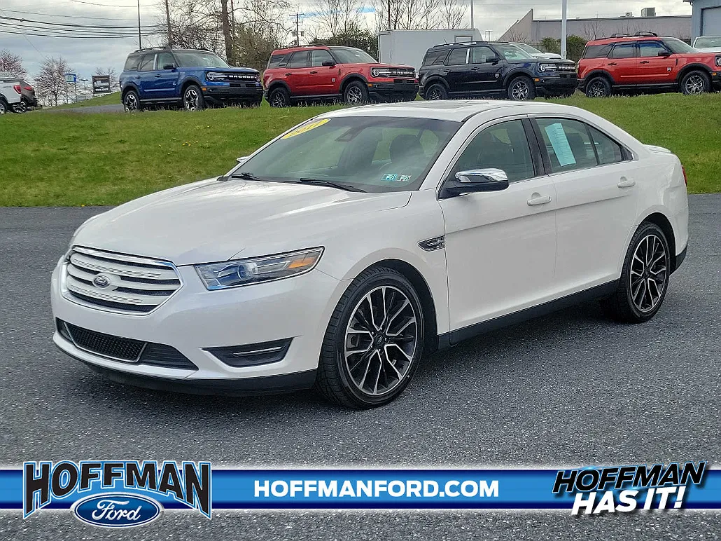 2017 Ford Taurus Limited Edition image 2