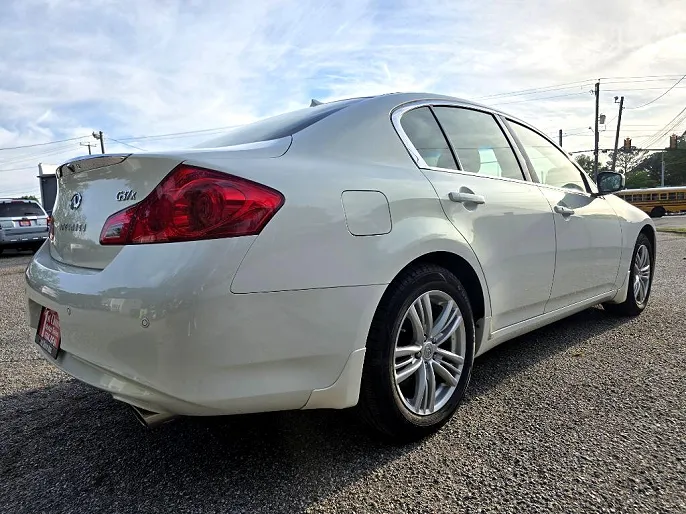 2012 Infiniti G37