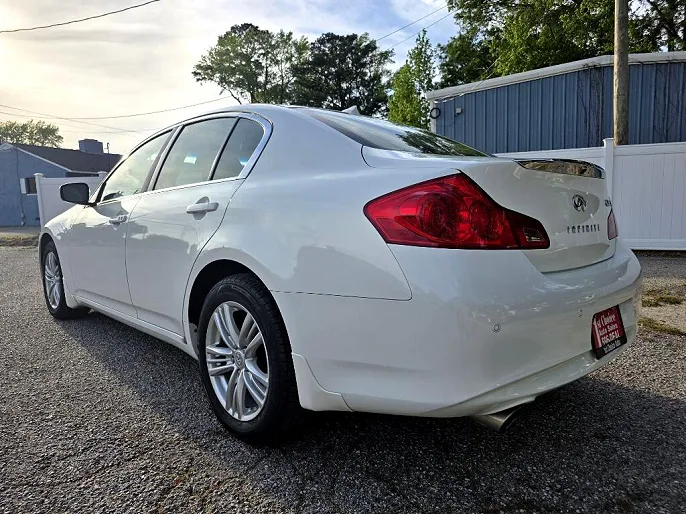 2012 Infiniti G37