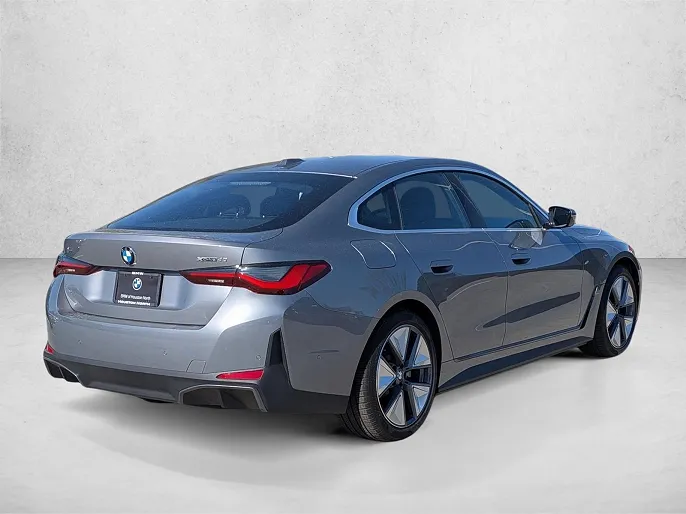 2026 BMW i4