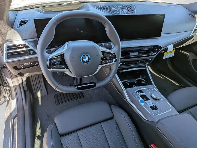 2026 BMW i4