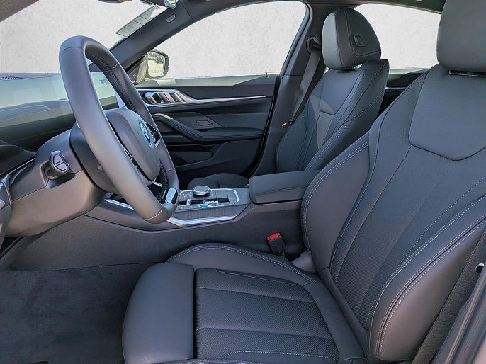 2026 BMW i4