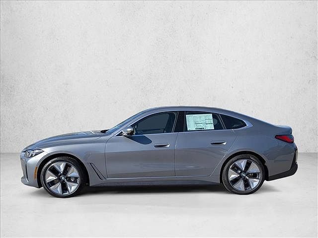 2026 BMW i4