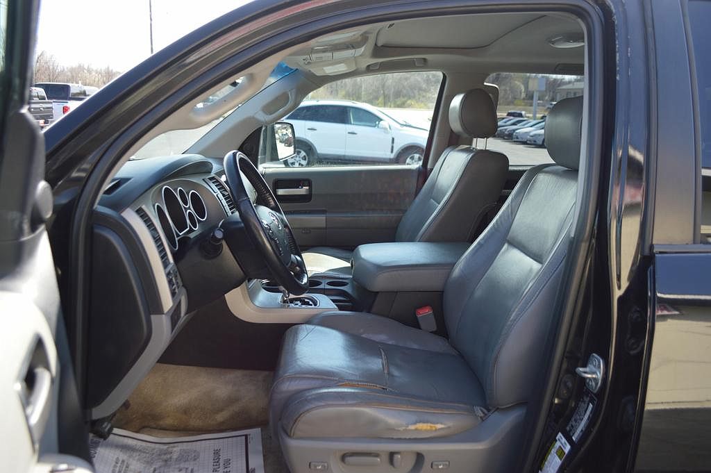 2008 Toyota Sequoia Limited Edition image 10