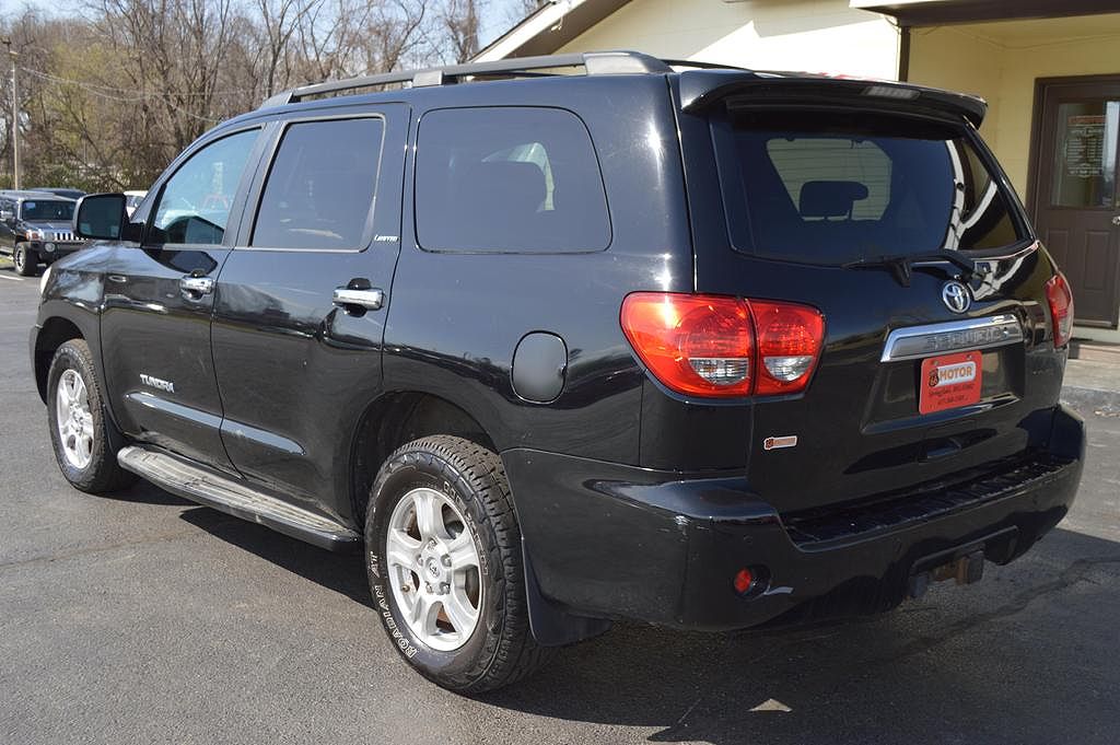 2008 Toyota Sequoia Limited Edition image 4